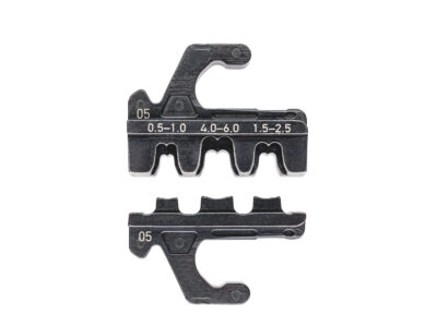 97 39 05 – KNIPEX Matrice di crimpaggio per connettori a spina non isolati (ampiezza connettore 4,8 + 6,3 mm)