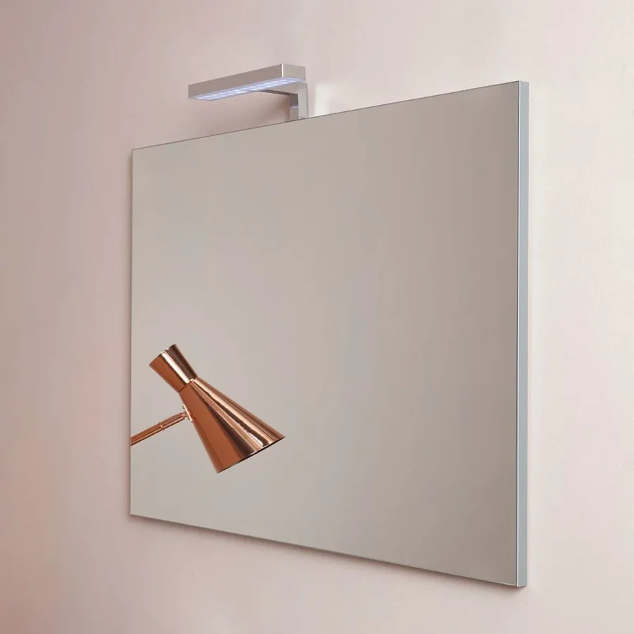 11_specchio_80x60_con_lampada_1