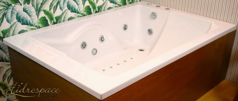data_prod_img_spa_mini_piscina_chaise_longue_180x_120_20_jpg_rw_800