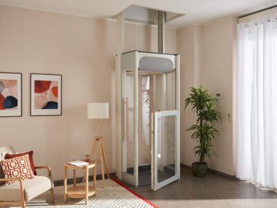 Uplifts S2 - Stannah